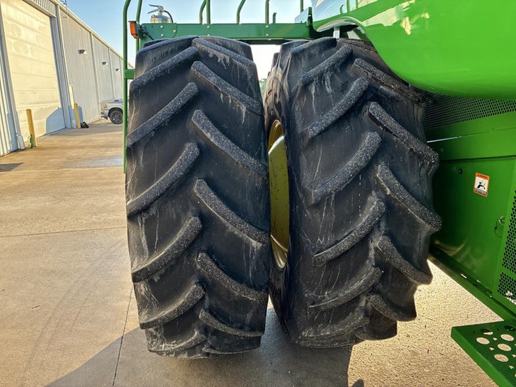 john-deere-9870-sts-image-38