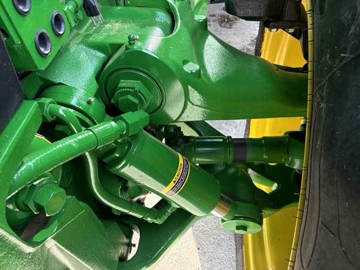 john-deere-8r-370-image-51