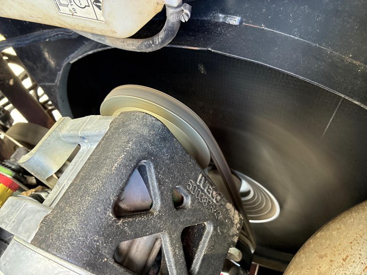 case-ih-patriot-3340-image-80