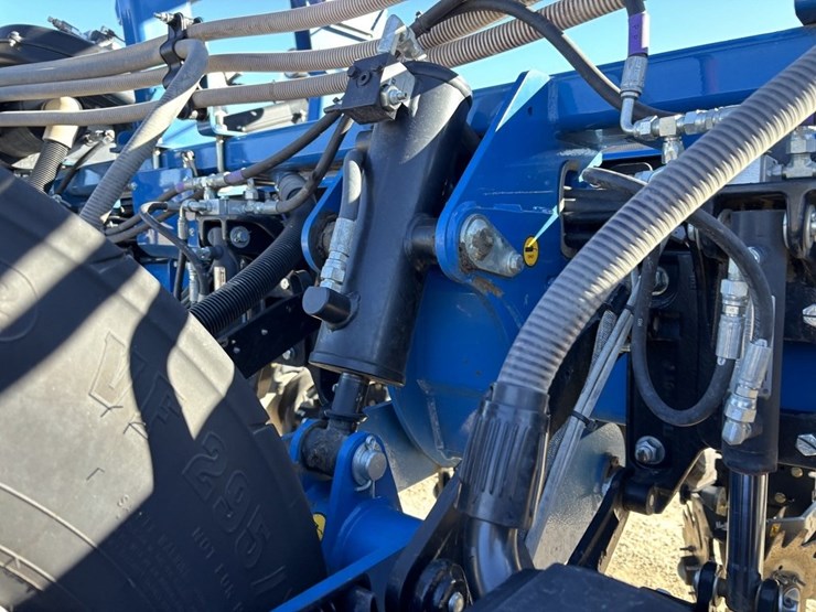 2024-kinze-5900-image-22