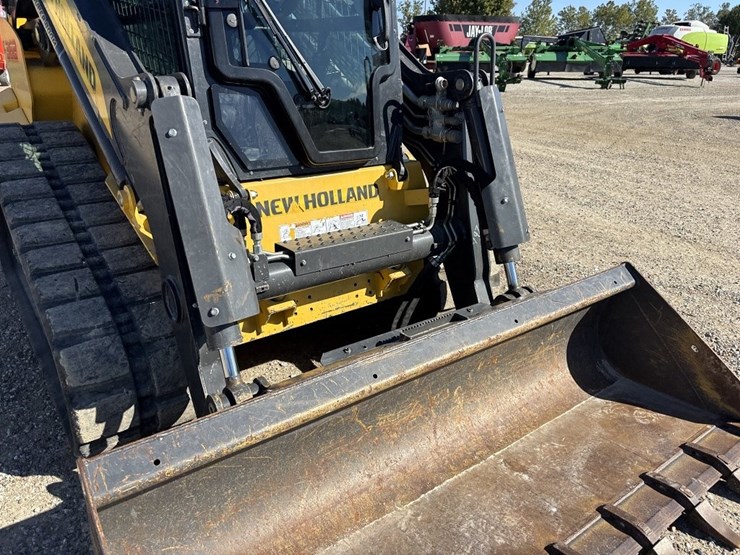 new-holland-c362-image-9