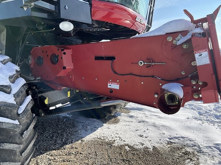 case-ih-8010-image-15