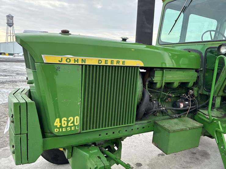 john-deere-4620-image-34