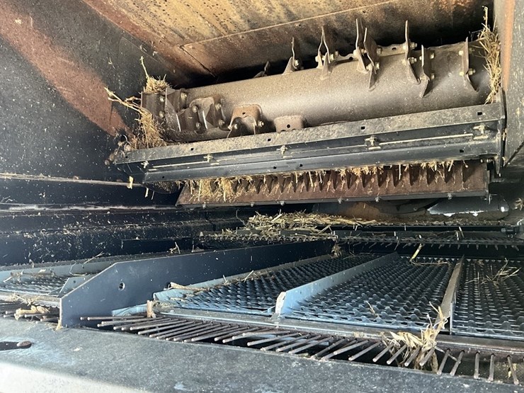 case-ih-8010-image-25