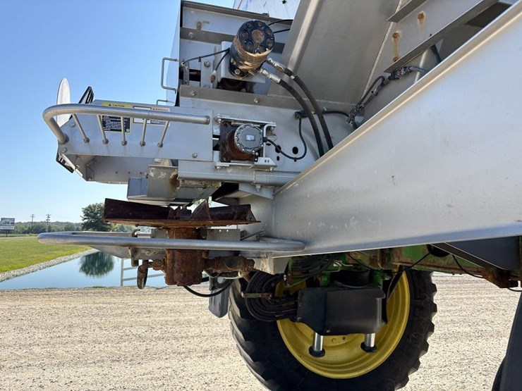 john-deere-r4045-image-32