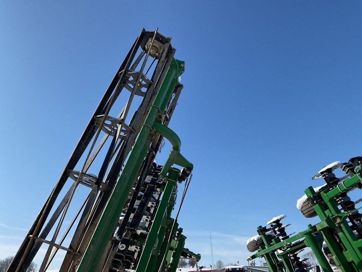 great-plains-h1100-25’-terramax-image-24