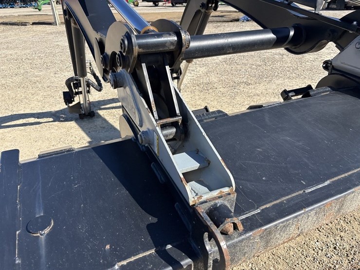 john-deere-6100-image-10