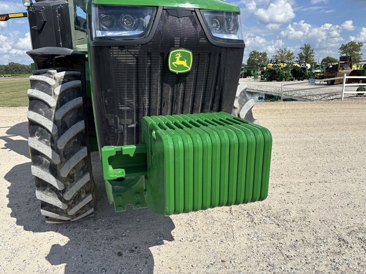 john-deere-8r-250-image-8