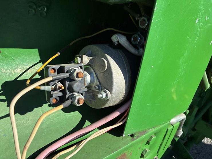 john-deere-4020-image-30