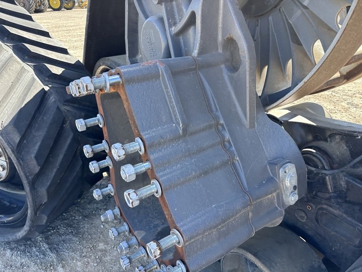 camso-agco-fendt-combine-tracks-image-8