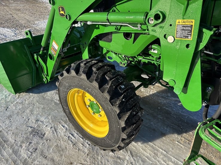 john-deere-4066r-image-30