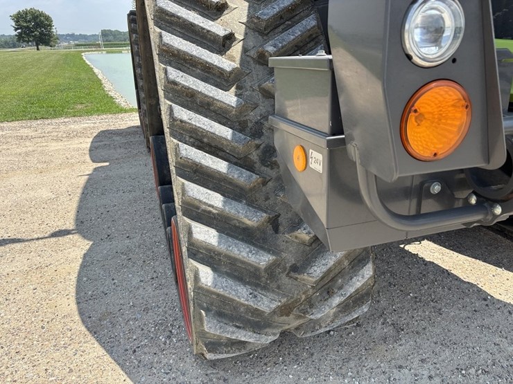 claas-xerion-5000-image-12