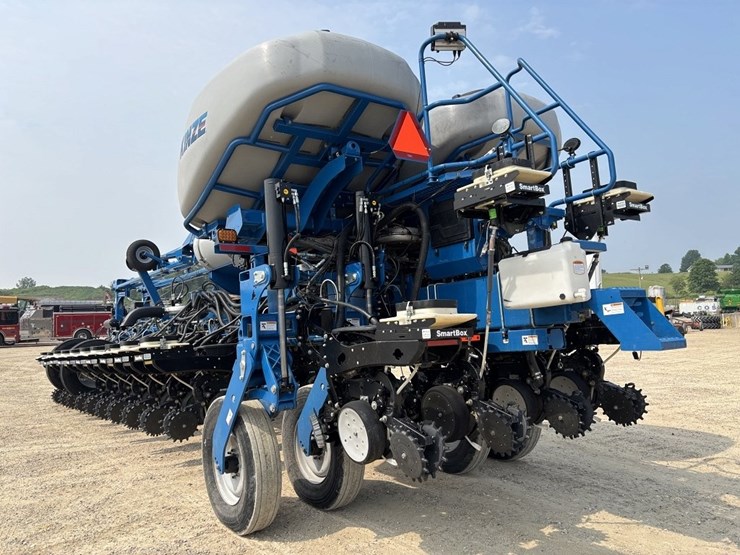 kinze-4900-image-3