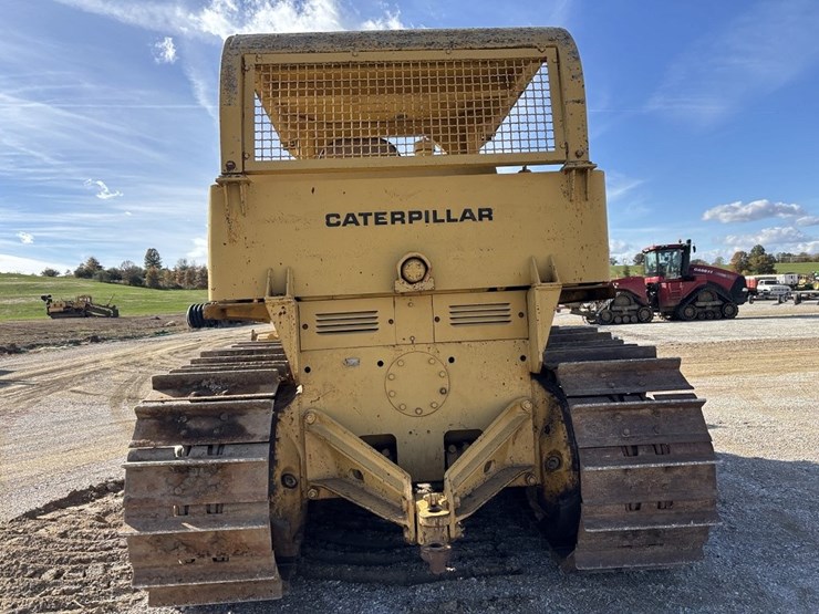 caterpillar-d7-image-4