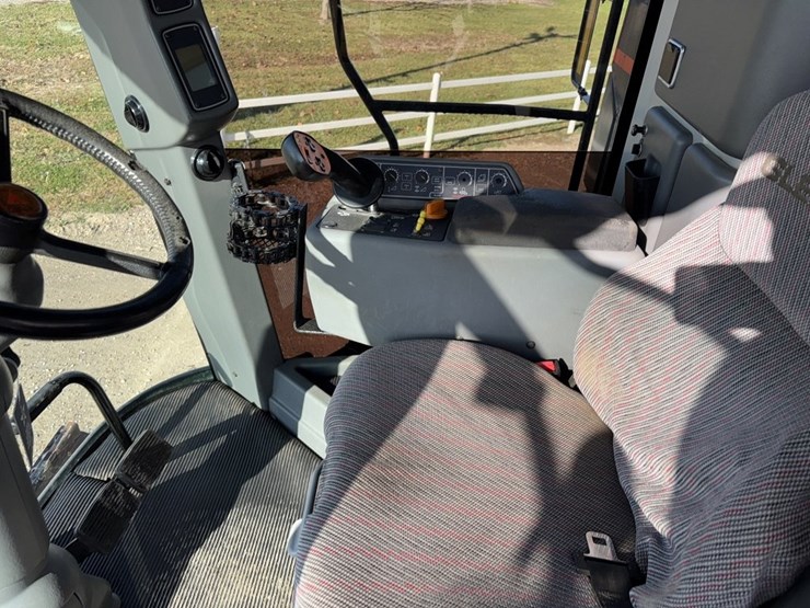 gleaner-r75-image-56