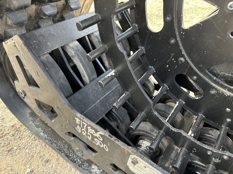 soucy-s3-tractor-tracks-image-16