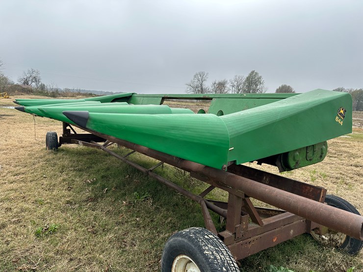 john-deere-644-image-3