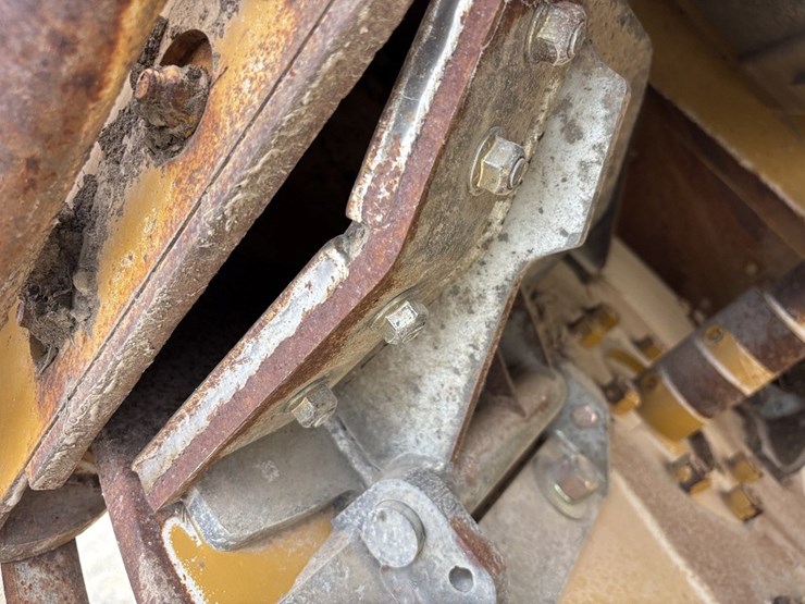 dynamic-wolverine-pull-type-ditcher-image-36