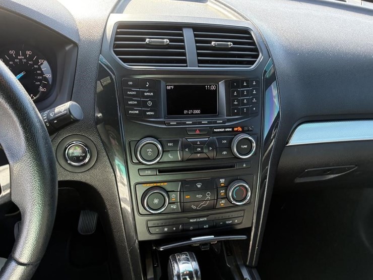 ford-explorer-image-12