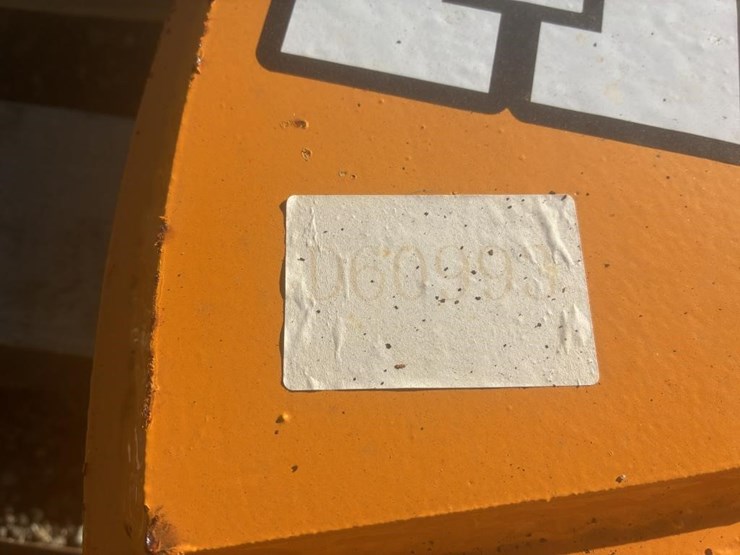 caterpillar-305-image-3