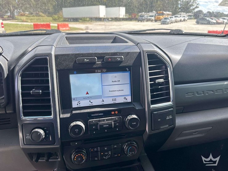 2018-ford-f250-image-15