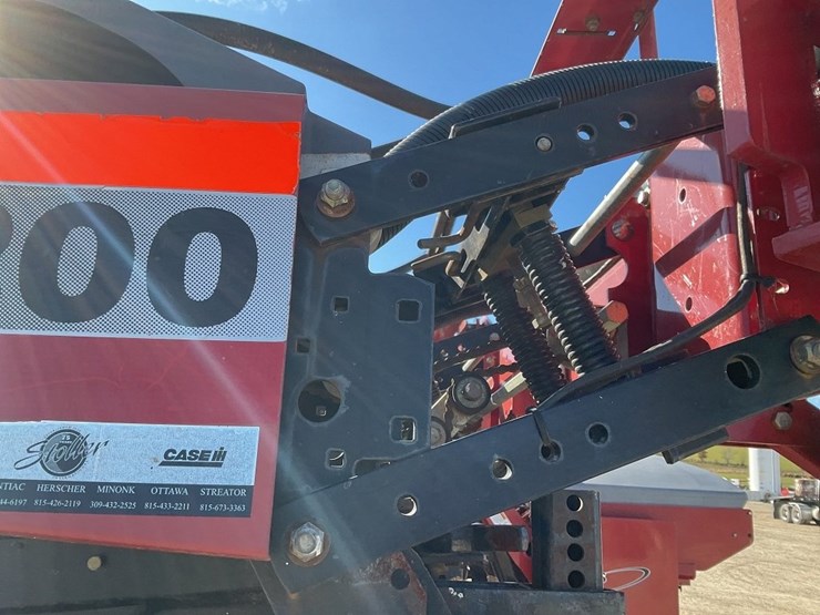 case-ih-1200-image-31