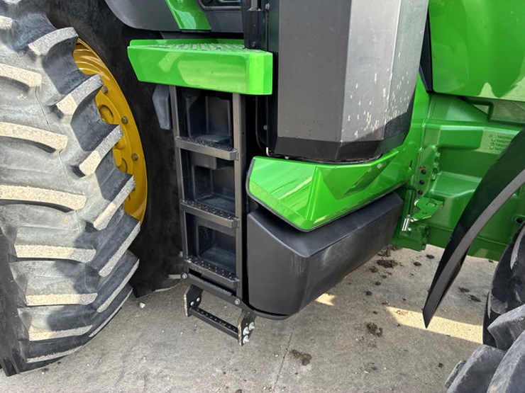 john-deere-8r-370-image-18