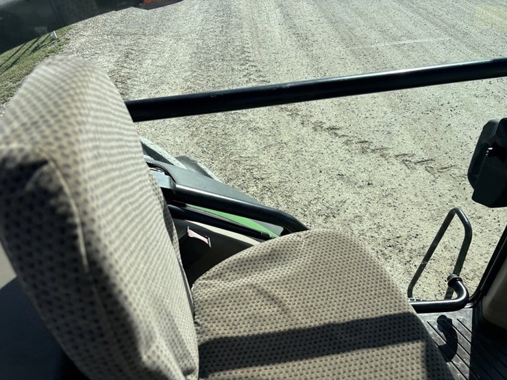 john-deere-8285r-image-46