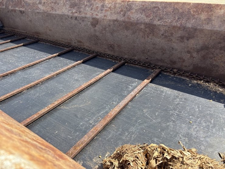 massey-ferguson-3732-image-15