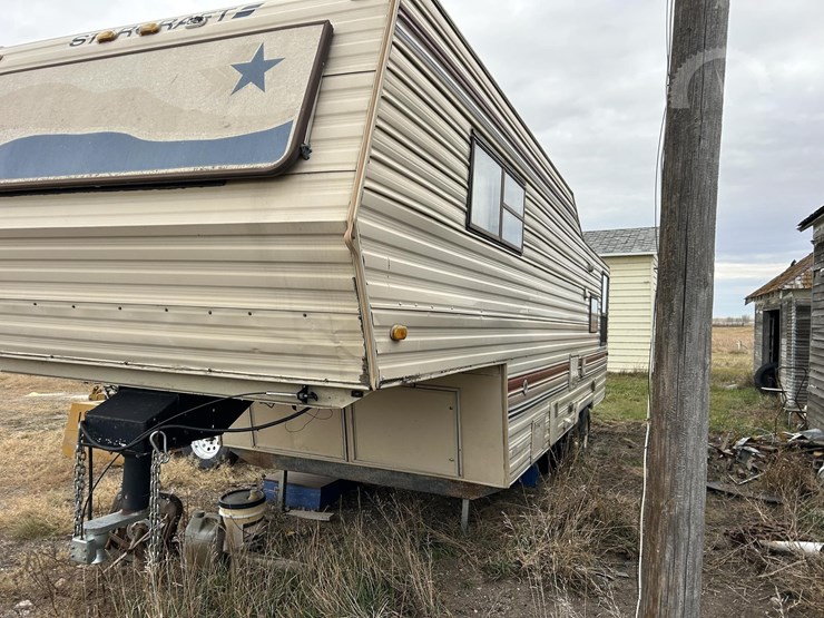 starcraft-5th-wheel-image-8