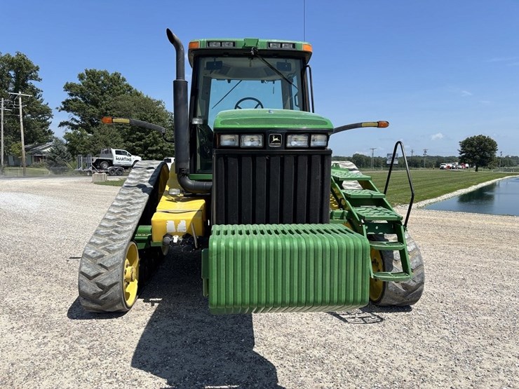 john-deere-8410t-image-8