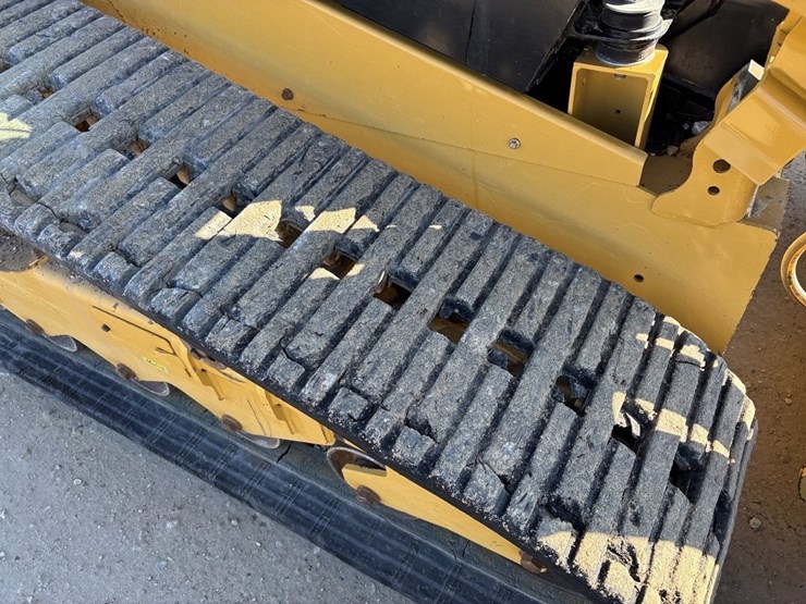 caterpillar-259d3-image-15