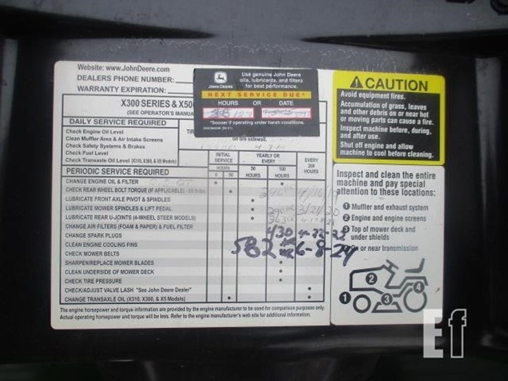 john-deere-x320-image-2