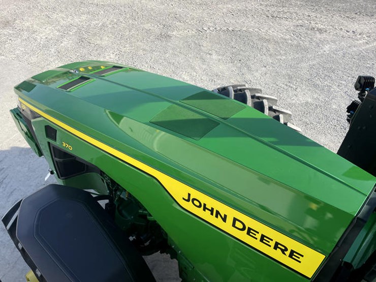 john-deere-8r-370-image-75