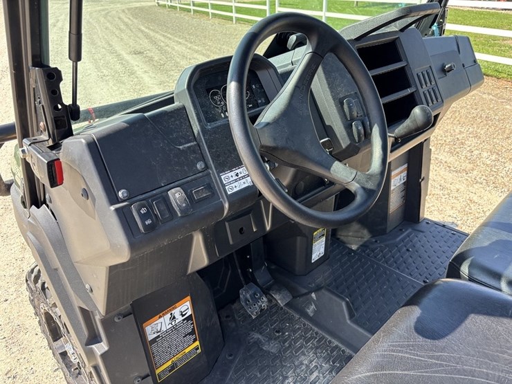 john-deere-gator-image-41