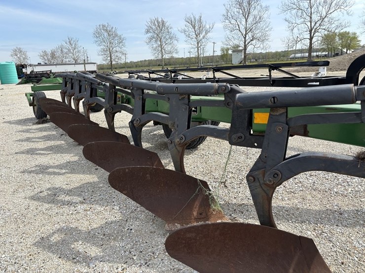 john-deere-3710-image-28