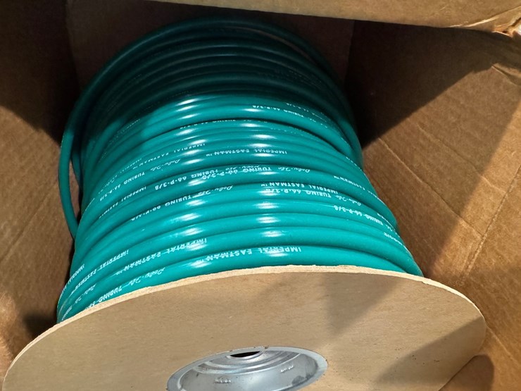 #5096-•-2-boxes-of-poly-flo-thermoplastic-3/8-in-tubing-image-1