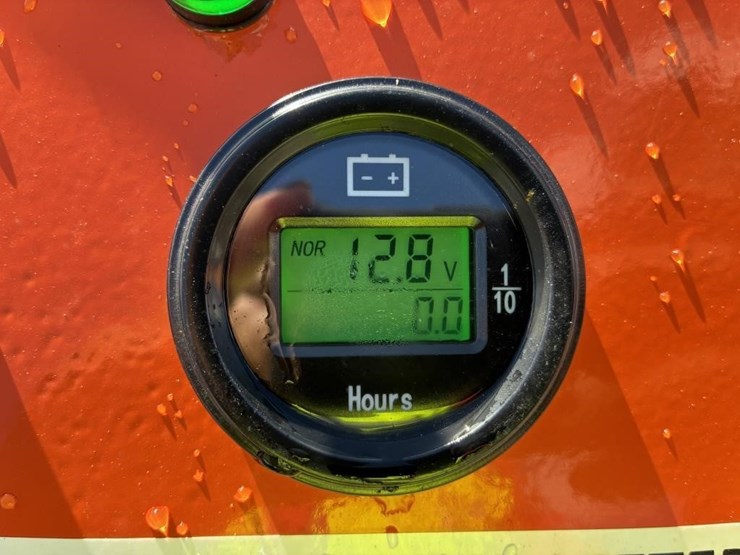 2025-mms-36c-skid-steer-track-loader-image-11