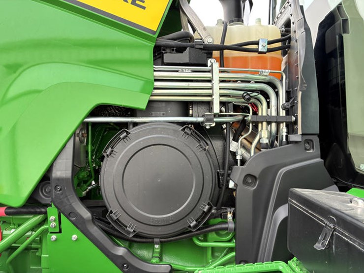 john-deere-8r-370-image-43