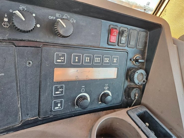 john-deere-9120-image-46