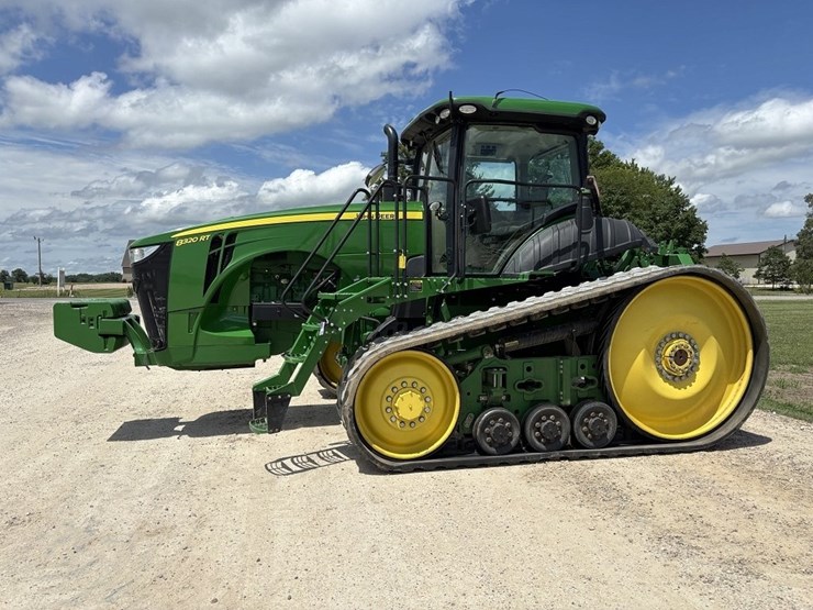 john-deere-8320rt-image-12