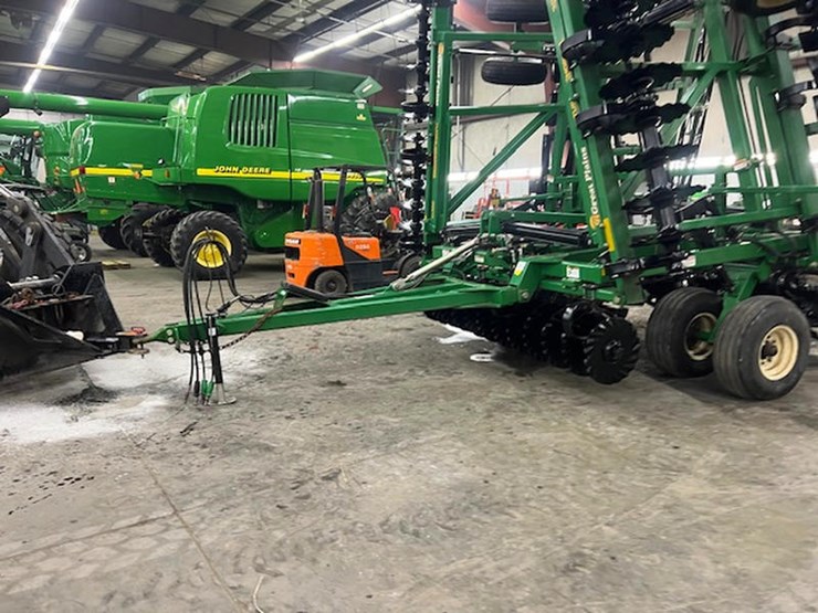 great-plains-3000tc-image-10