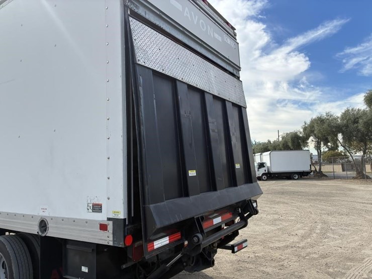 2015-ford-f550-xlt-image-5