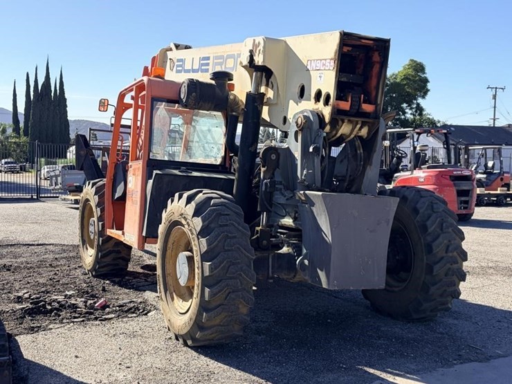 2008-jlg-gl12-55a-telescopic-reach-lift-image-4