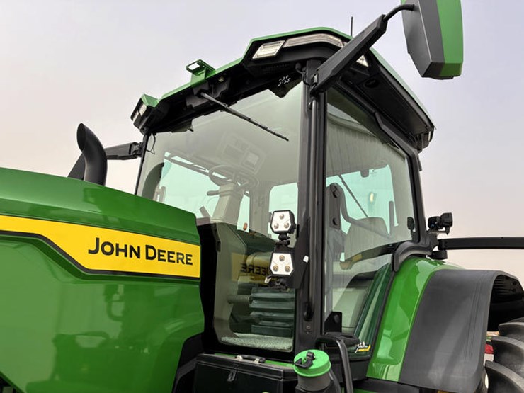 john-deere-8r-370-image-34