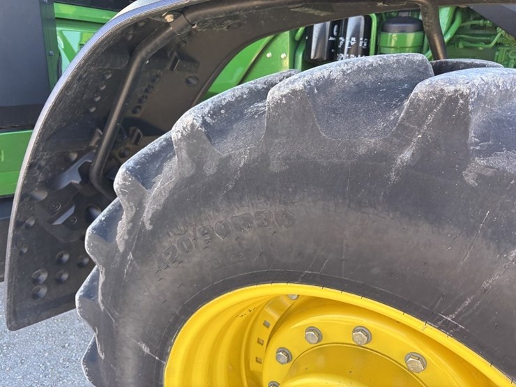 2022-john-deere-8r-280-image-14