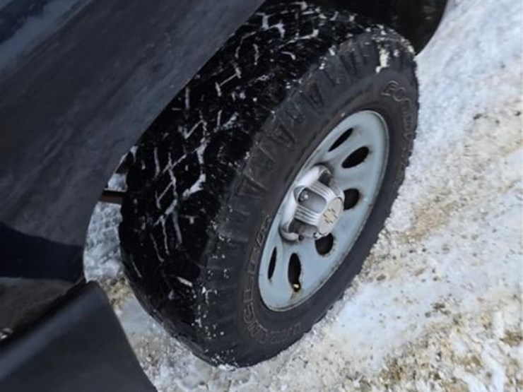 2008-chevrolet-2500-image-9