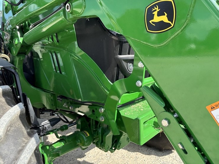 john-deere-6140m-image-13