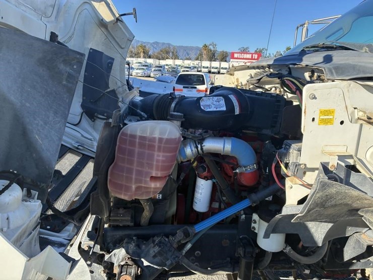 2015-ford-f750-image-7