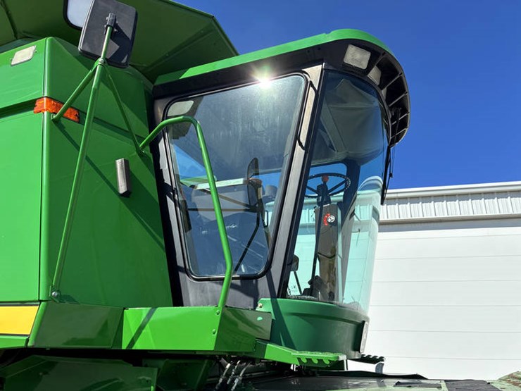 john-deere-9400-image-22